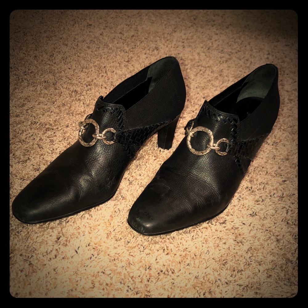 Brighton Heel Shoes